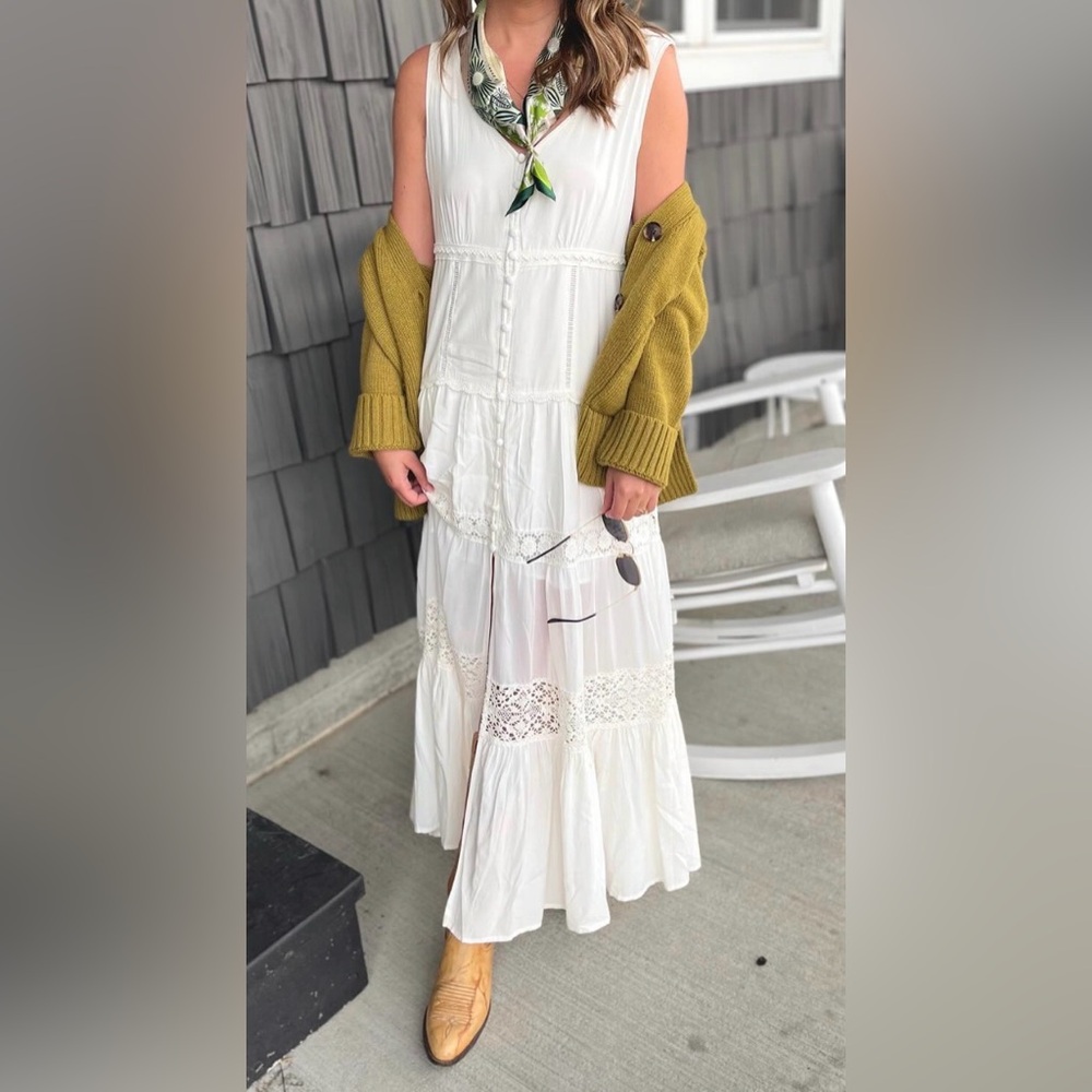 Sleeveless White Tiered Maxi Dress with Lace Panels